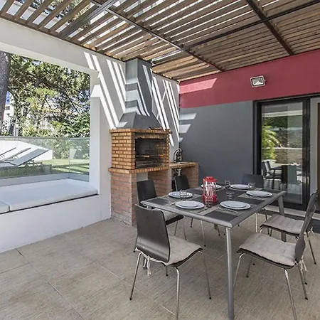 Andola Platina - Marvellous 4 Bedroom In Troia - Private Pool - Pool Table - 200m To Bea Lisbon
